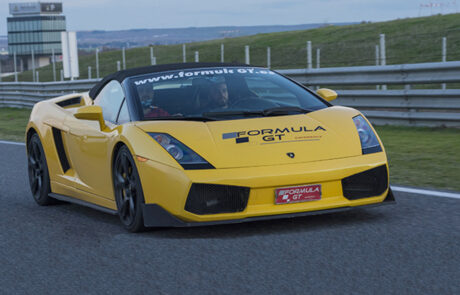 Lamborghini Gallardo amarillo